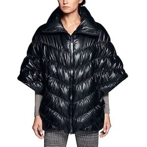 Nike Women's Cascade Puffer Poncho Down Fill 550 Black Size M 651592-010 EUC